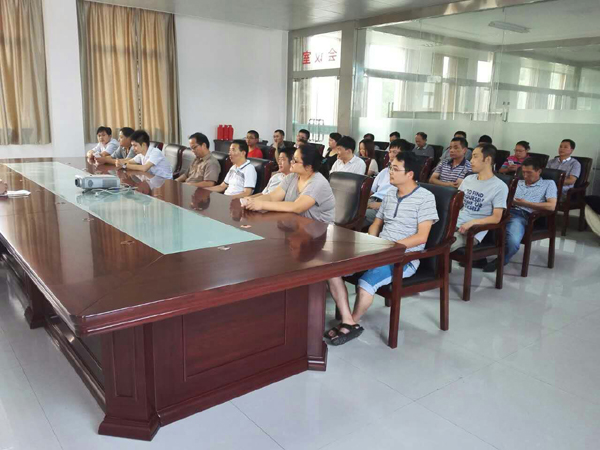 公司党委召开纪念抗战胜利70周年座谈会 公司党委召开纪念抗战胜利70周年座谈会